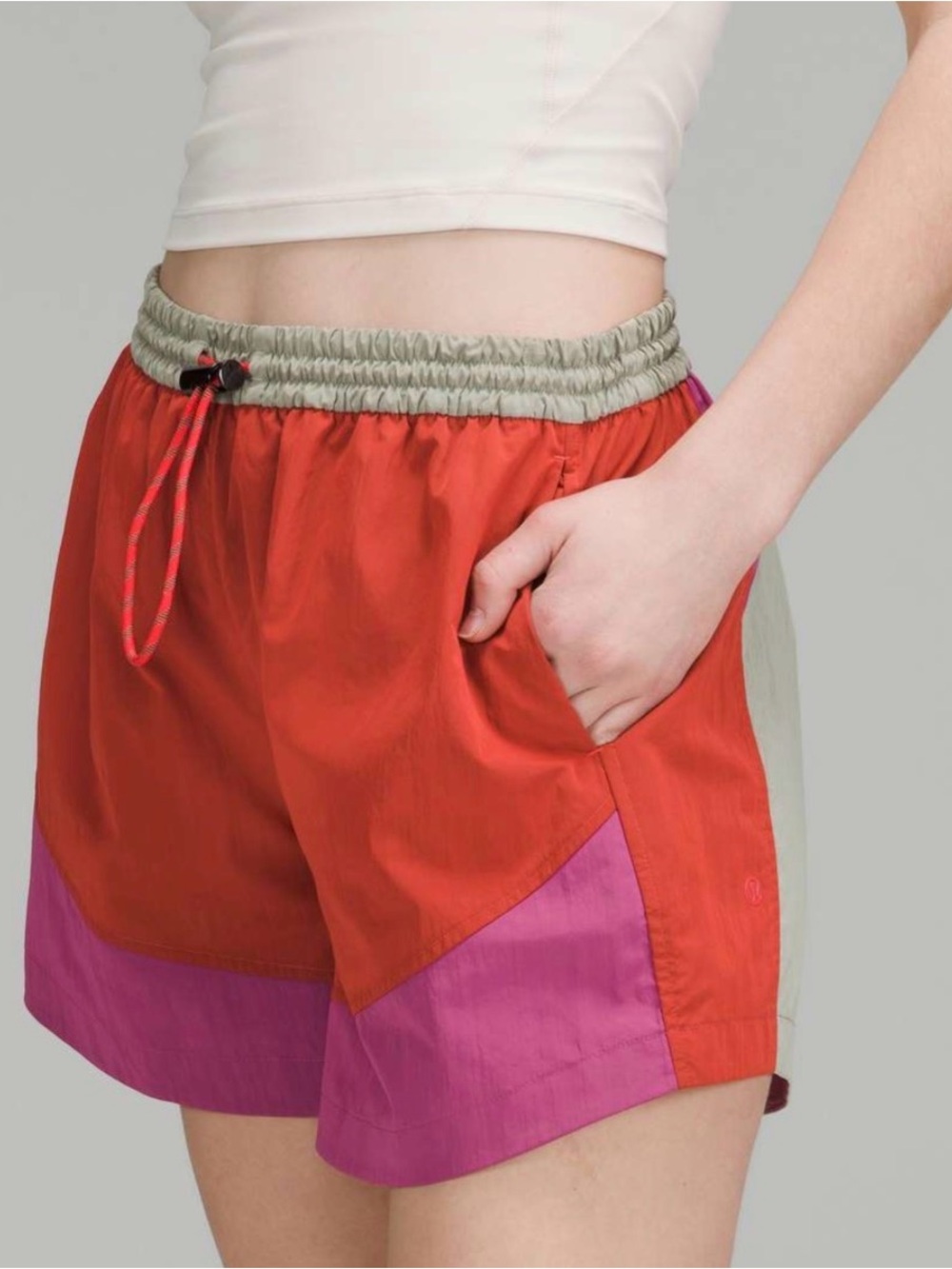 Lululemon Evergreen High-Rise Short 4.5"